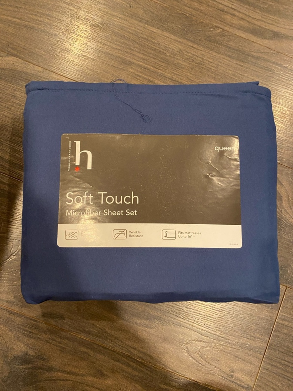 NWT Soft Touc Microfiber Seet Set - Deep Blue (Queen) 4:28